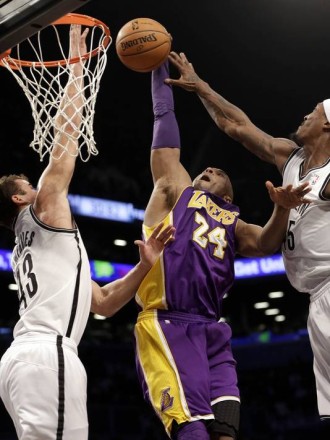 Now you can watch Kris Humphries get posterized while waiting for Calexico
