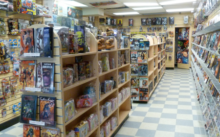 As Galaxy Collectibles closes, you can at least grab cheap comics