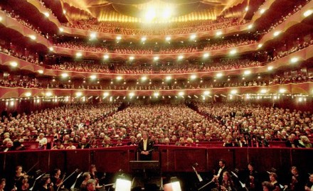 Sweet gig alert: The Metropolitan opera is looking for (paid!) interns