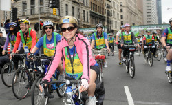 The 5 Boro Bike Tour (source: Bike New York)