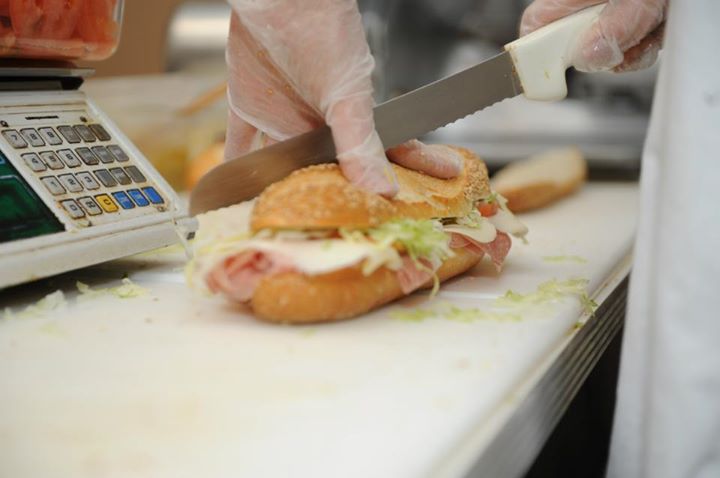 Sheepshead Bay sandwich eating contest seeks hungry contestants