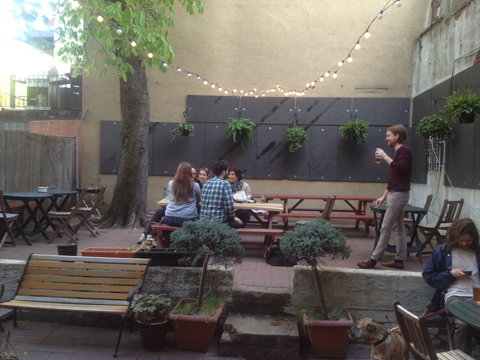The ultimate Brokelyn guide to Brooklyn outdoor bars