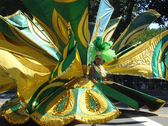West_Indian_Day_Parade_2008-09-01_woman_in_green_costume