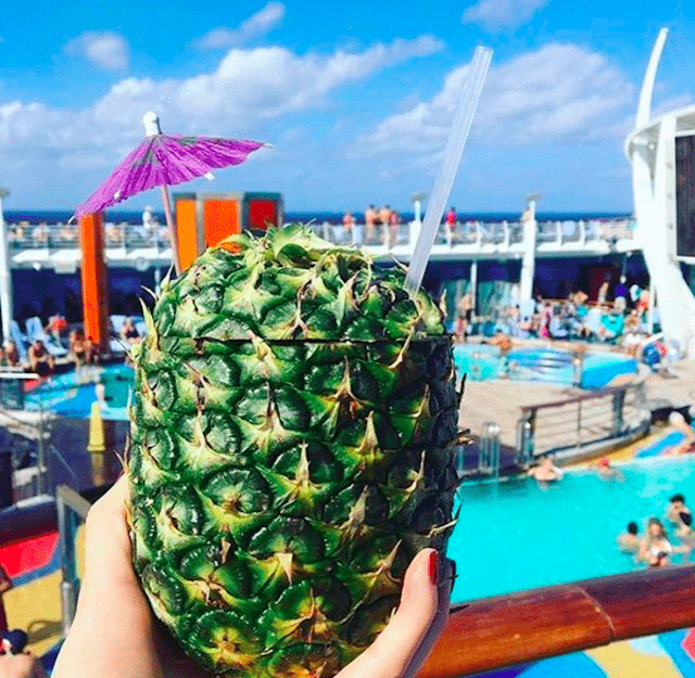 Take free summer cruises with this Instagram internship