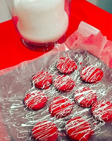 Recipe 4 luv: How to make delicious, chocolatey (and cheap!) DIY Valentine’s Day treats!