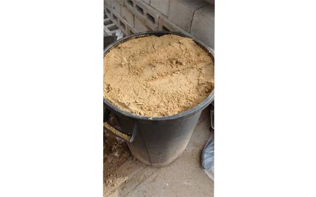 Craigslist freebie of the day: Barrels of ‘clean dirt’ (barrels not included)