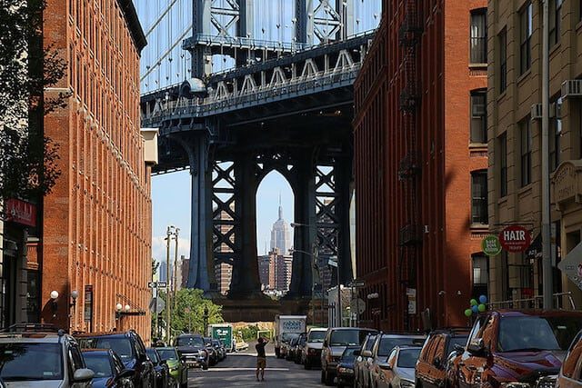 Literally Down Under the Manhattan Bridge Overpass. Photo by Hannah Frishberg / Brownstoner 